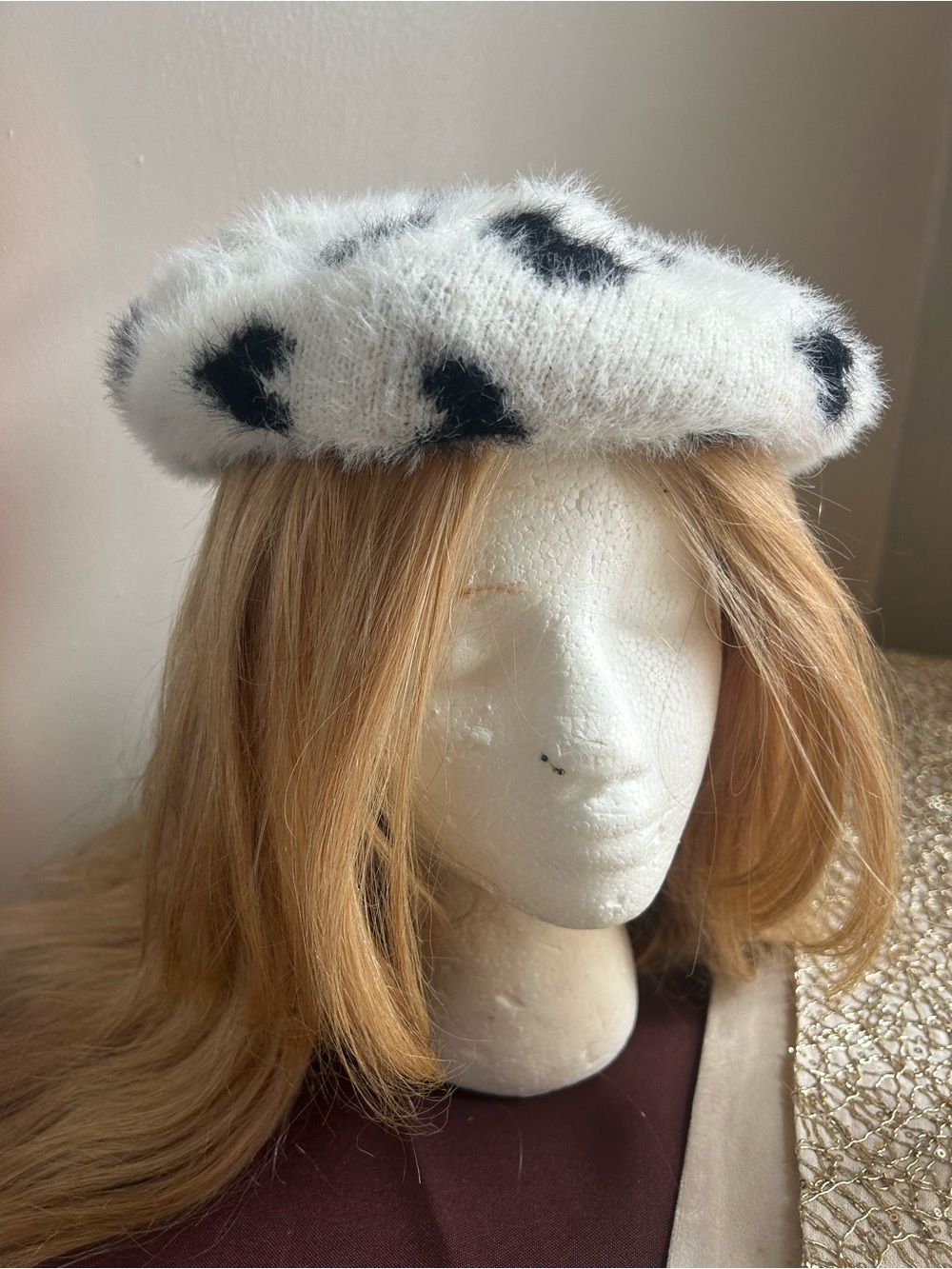 wild fable White Fuzzy Beret with Black Heart Accents